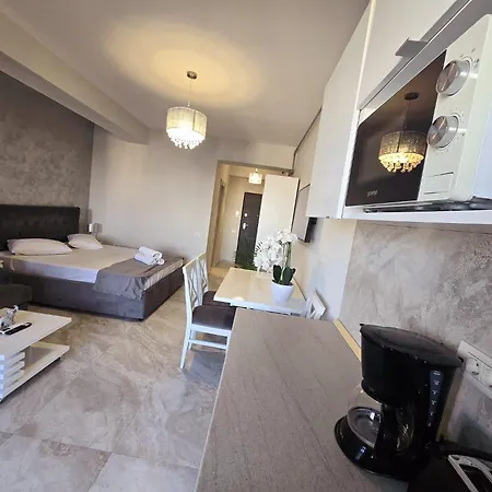 Stunning Luxury Stefan Promenada Prima Linie La Mare Lägenhet Năvodari