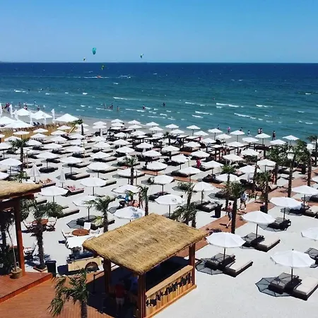 Stunning Luxury Stefan Promenada Prima Linie La Mare